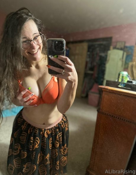 alibrarising nude pornstar pic