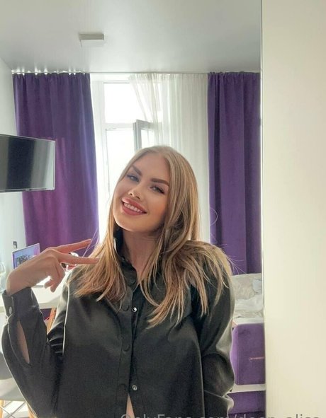 vikini bikini naked actress images