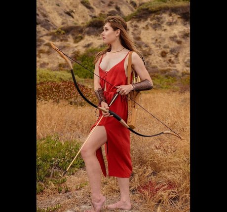 hooping meow star naked images