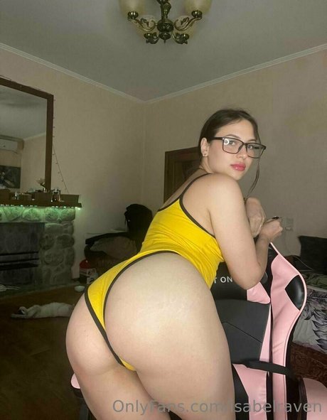 isabelraven star nudes photos