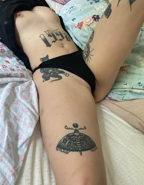 japanese solo onlyfans porno photos