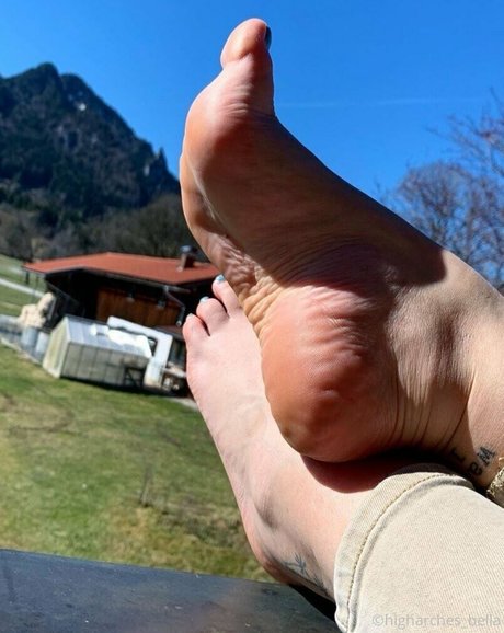 higharches bella xxx star photo