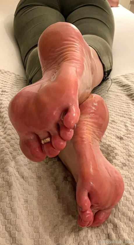 higharches bella beautiful star photos