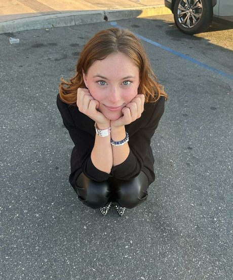 Mina Sundwall model exclusive pic