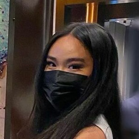 YueYue pornstar beautiful pictures