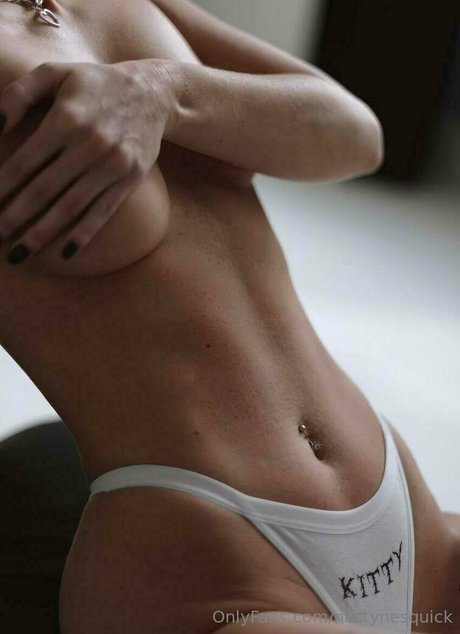 nastynesquick model xxx gallery