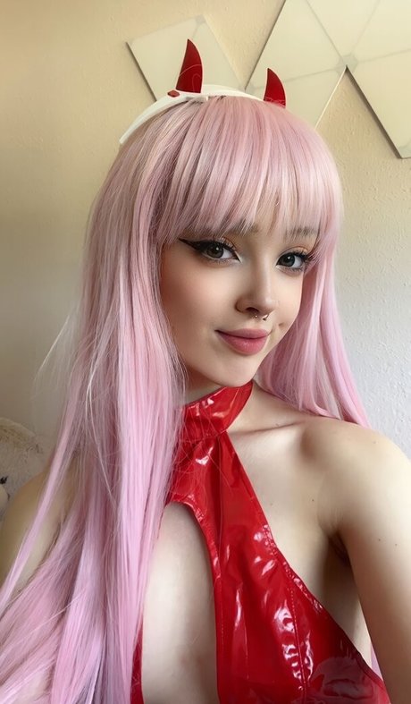 OMGPopx star pornographic pics