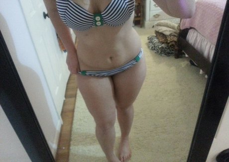 hahawhyamidoingthis star adult pic