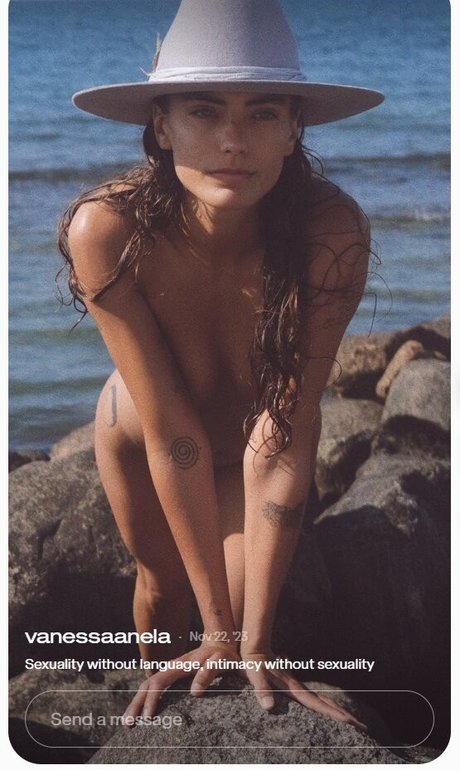 Vanessa Moe star photos