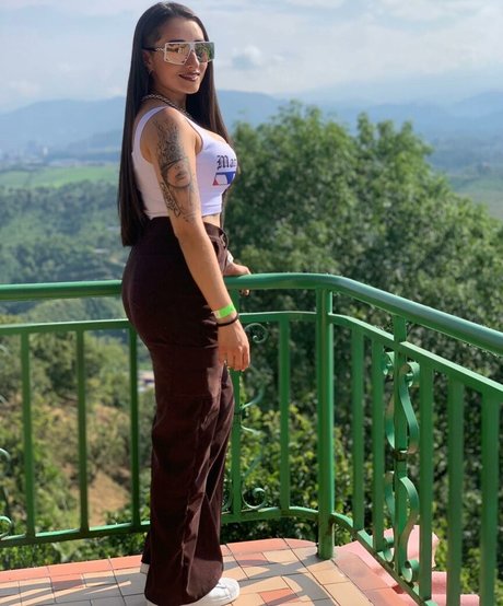 Maryory The Barber xxx pornstar picture