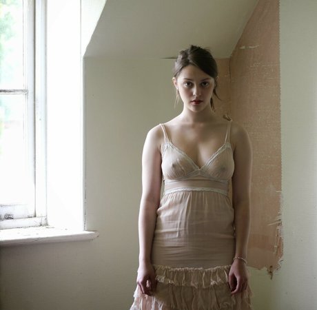 Imogen Rhiannon model best image