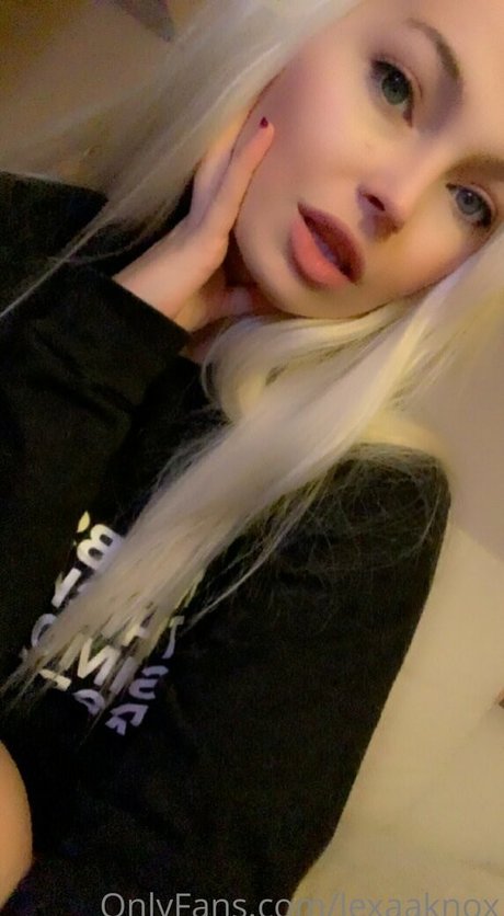 lexaaknox pretty actress pics