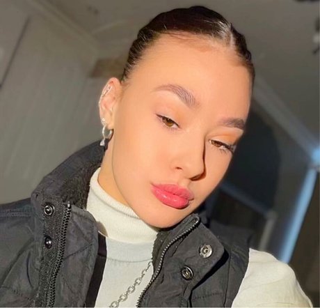 famous onlyfans hot gallery