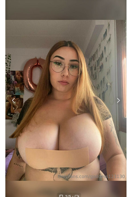 Noemi123130 best pornstar photo