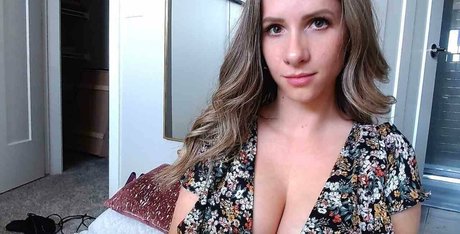 luxlovely111 pretty actress img