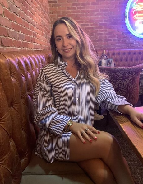 blissfulwhisperasmr nude thumbnail