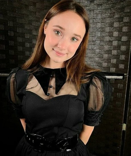 AmyKay ASMR porn actress pics