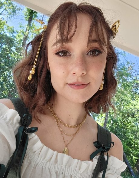 AmyKay ASMR pornstar naked galleries