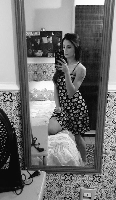 Ingrid Larissa adult star pictures