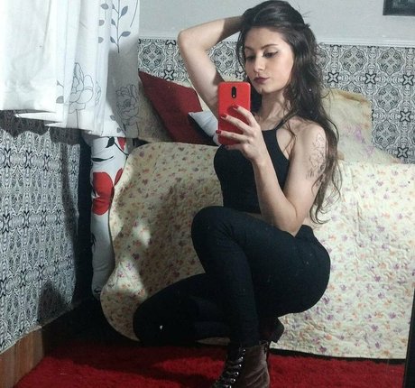 Ingrid Larissa xxx star pic