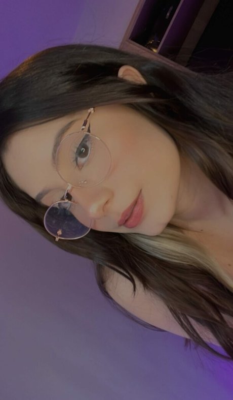 Ingrid Larissa pornographic model photo