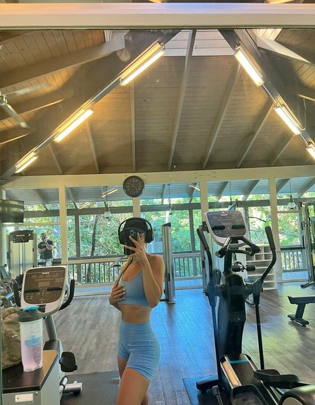 arab blowjob onlyfans sexy image