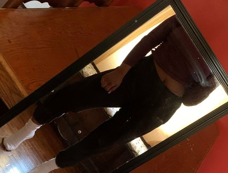 mother daughter onlyfans sexy gallery