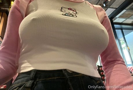 Bambi Babie model high quality img