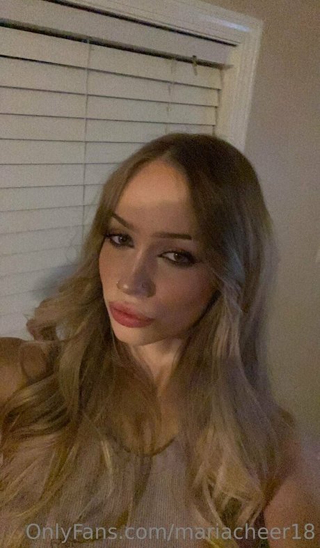 mariacheer18 perfect model photos