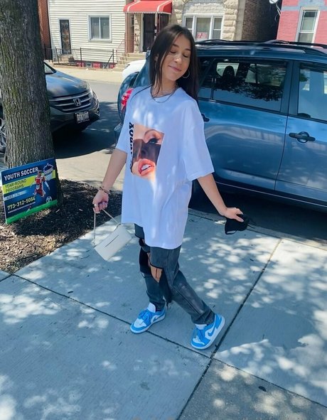 bikinibites sex star pictures