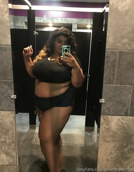 curvy star onlyfans sexy nude images