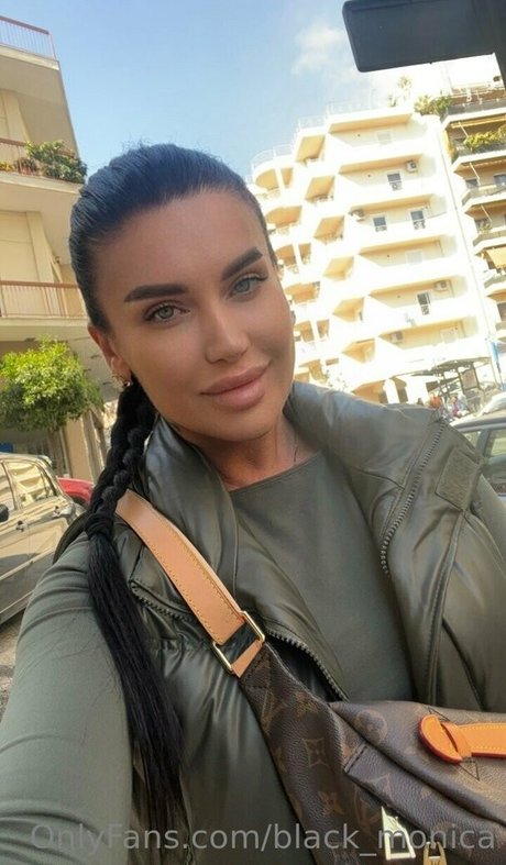 black monica pornographic star gallery