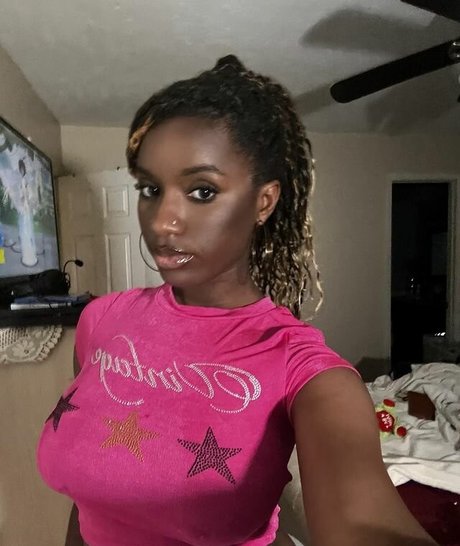 big pussy lips onlyfans pretty archive