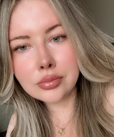 Traycee adult actress pics