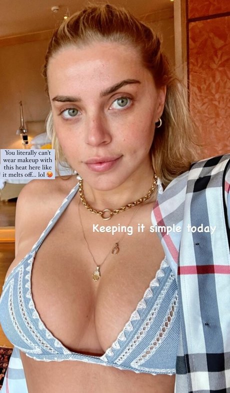 amateur asian onlyfans art naked galleries