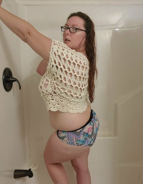 spicyvivianrain porn model picture