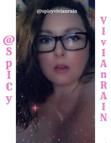 spicyvivianrain pornographic model images