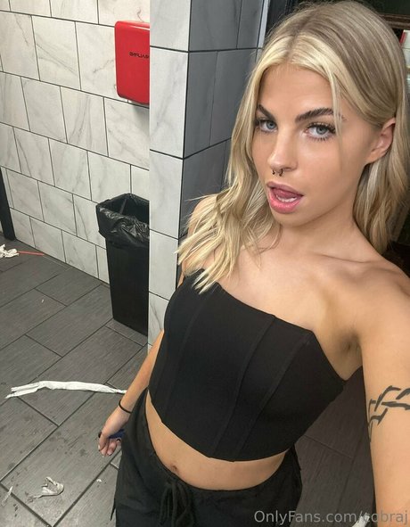 skinny teen big tits onlyfans hot xxx gallery