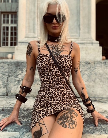 gloryhole princess onlyfans sexy naked gallery