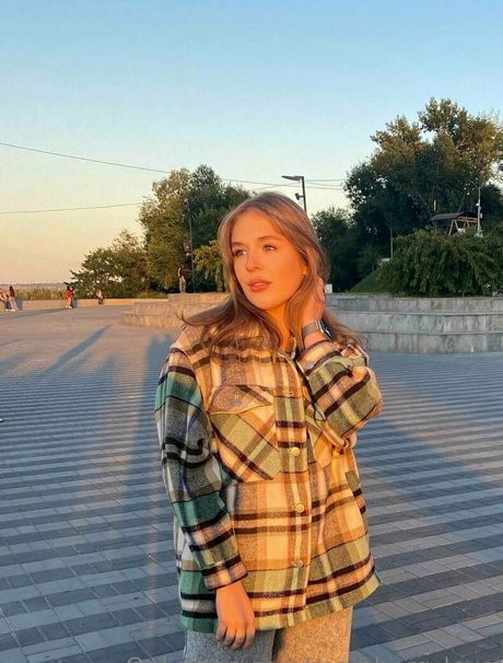 milf strip onlyfans free xxx pictures