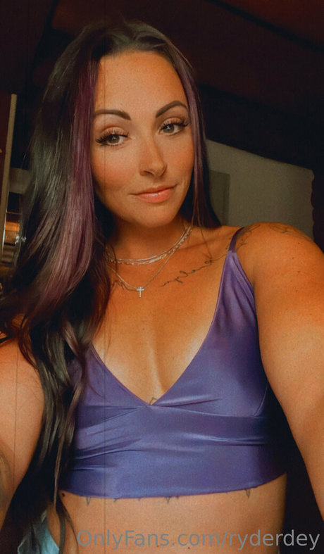 Ryder Dey pornstar nude picture