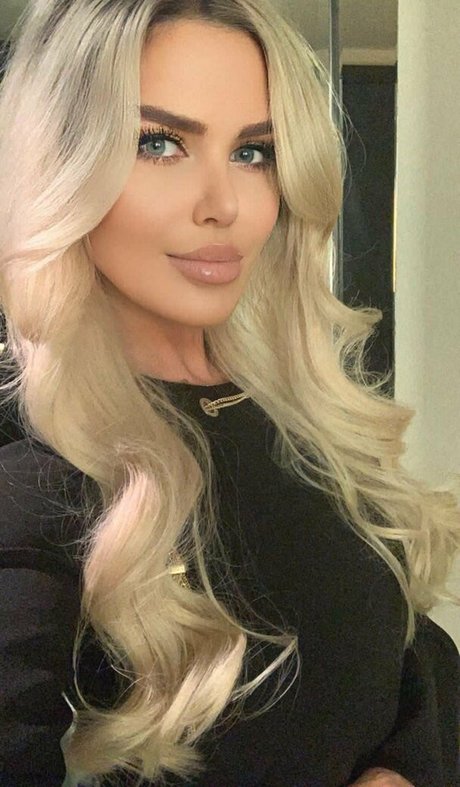 Elisa Bethann model art pictures