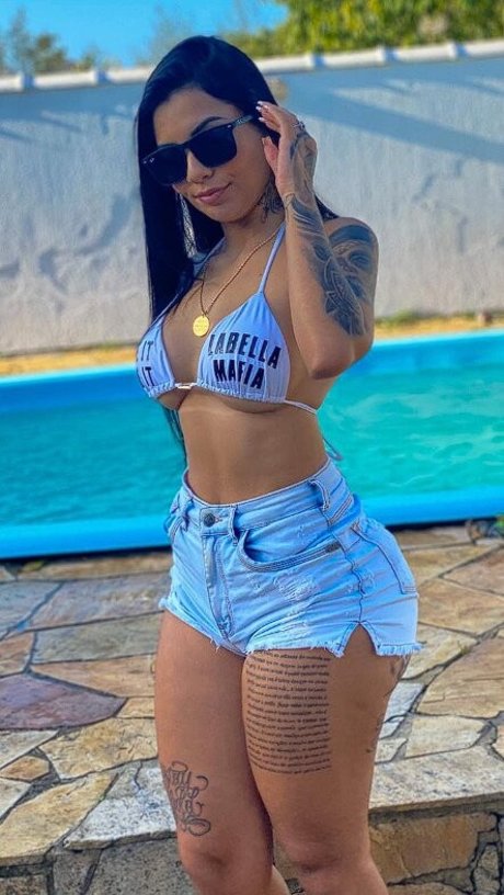 Carol Mourah pornstar perfect img
