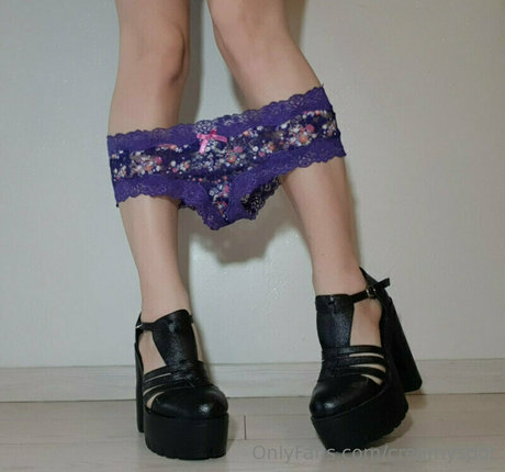 milf thong onlyfans hot sexy pics