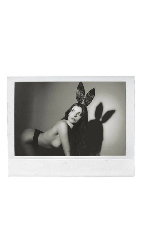 cosplay naked onlyfans nude img