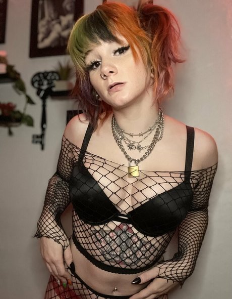 stoneygeminifree nude model archive