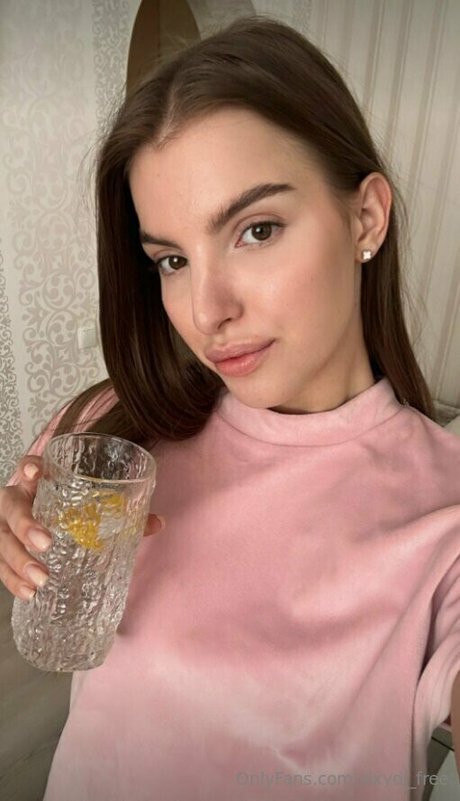 vixydi free pornstar sexy images