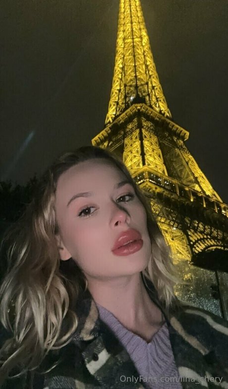 lina pie star beautiful photo