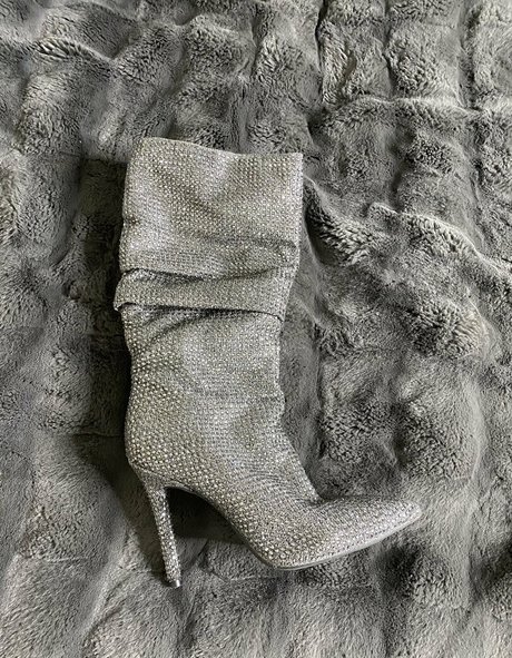 zoeytaylor xxx model nice pics