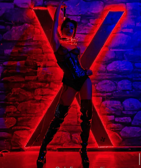 linsmarquez beautiful model photo